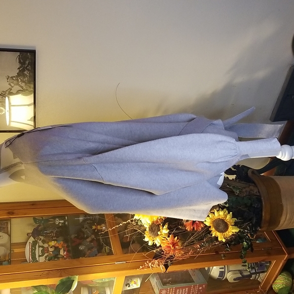 Tahari Viscose Blend swoop neck bloom sleeve gray size Large - Picture 2 of 6